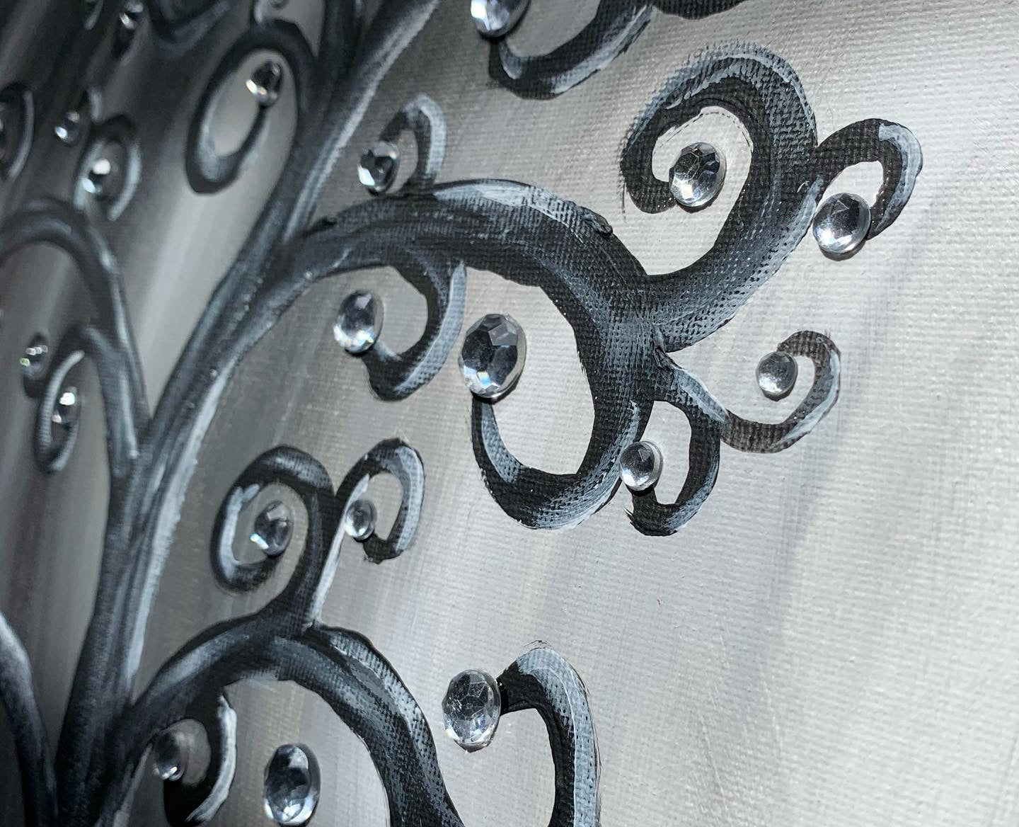 Twirly Monochrome Tree