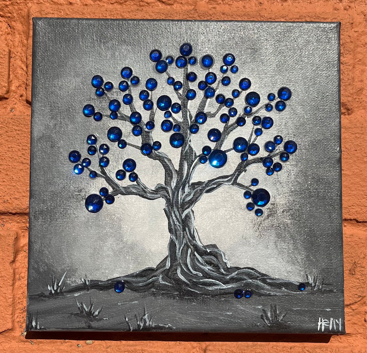 Blingy Blue Vine Tree